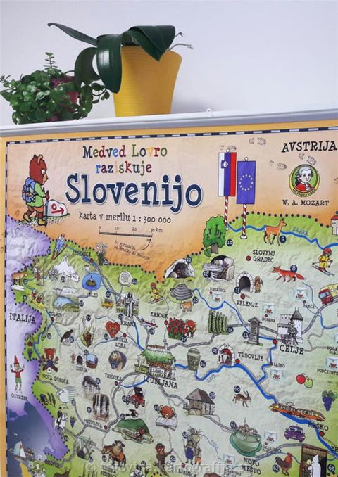 Medved Lovro raziskuje Slovenijo - Otroška stenska karta SLOVENIJE, PIŠI BRIŠI