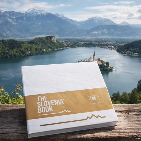 The Slovenia Book, 10. izdaja v darilni škatli (angleški jezik)