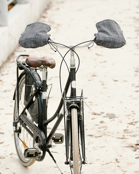 Rokavičke Mittske Black White Dots